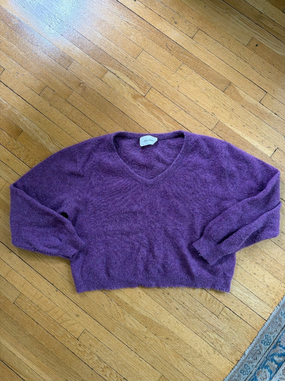 American Vintage wool v neck sweater